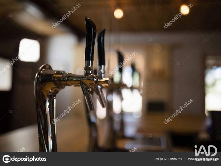 Vente Bar-brasserie 57 m&sup2; — photo 1