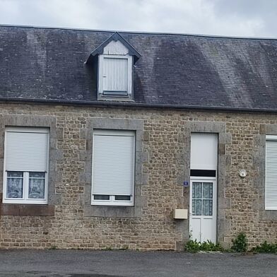 Maison 4 pièces 74000 €
