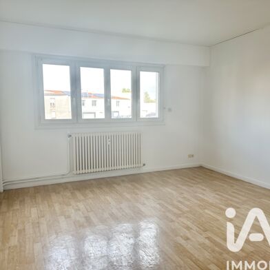 Appartement 3 pièces 110000 €