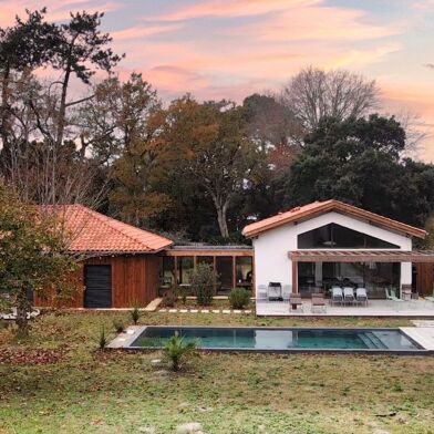 Maison 7 pièces 980000 €