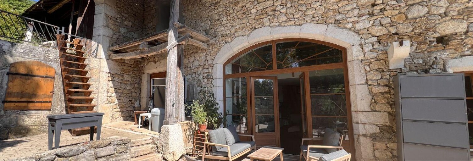 Maison 6 Pièces 237 m² à vendre à Injoux-Génissiat (01200)