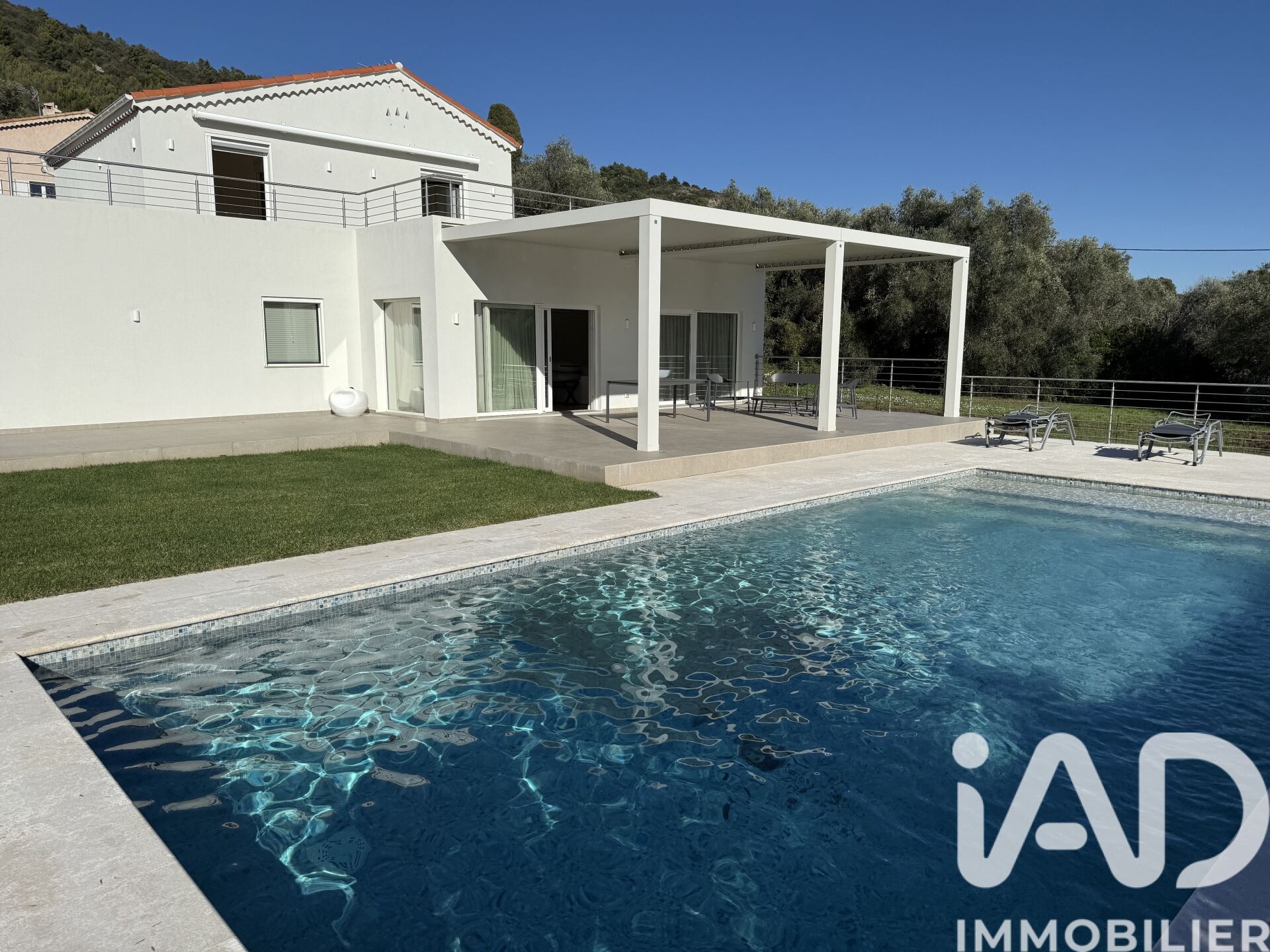 Vente Maison/villa 5 pièces - Photo 3