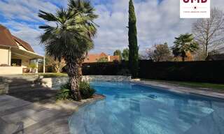 Maison 8 Pièces 236 m² à vendre à Idron (64320)