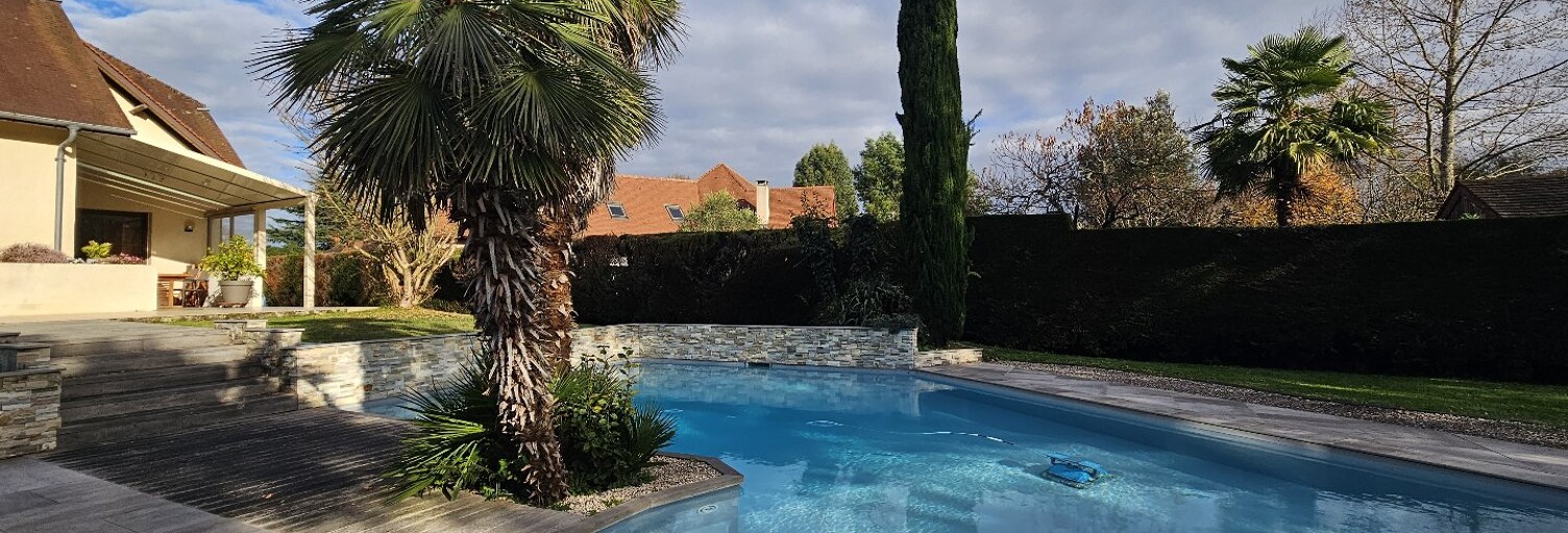 Maison 8 Pièces 236 m² à vendre à Idron (64320)