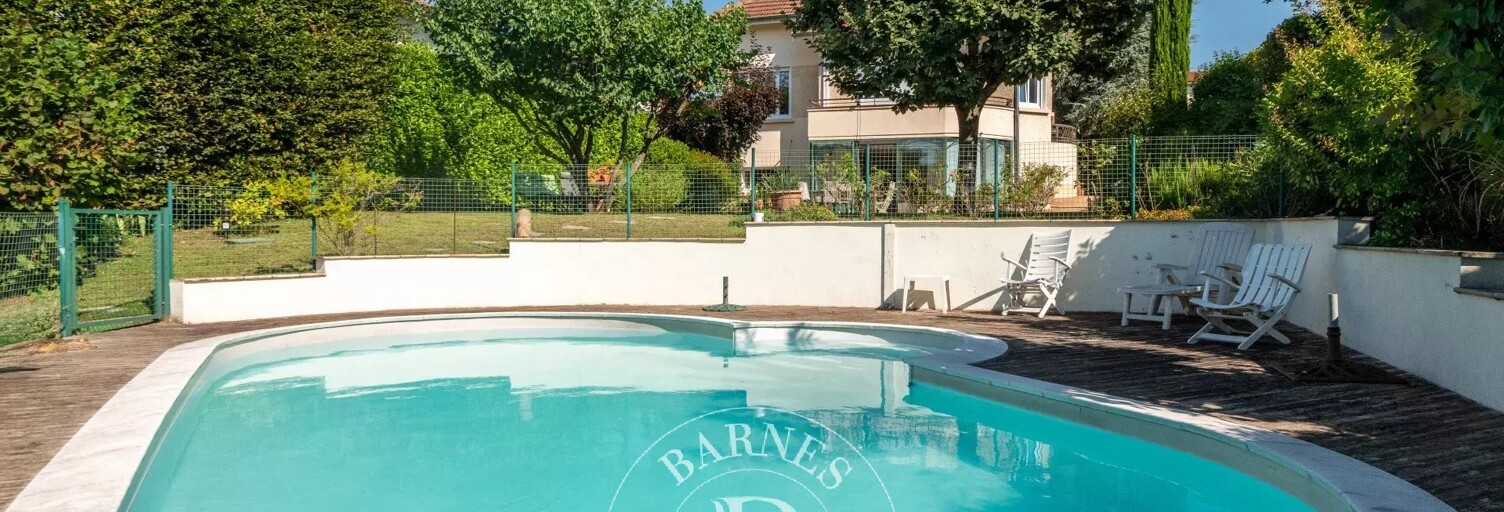 Maison 9 Pièces 198 m² à vendre à Francheville (69340)