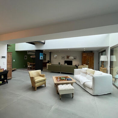 Maison 8 pièces 575000 €