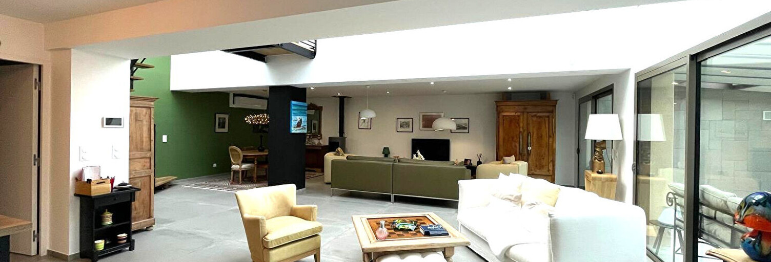 Maison 8 Pièces 225 m² à vendre à Roche-la-Molière (42230)