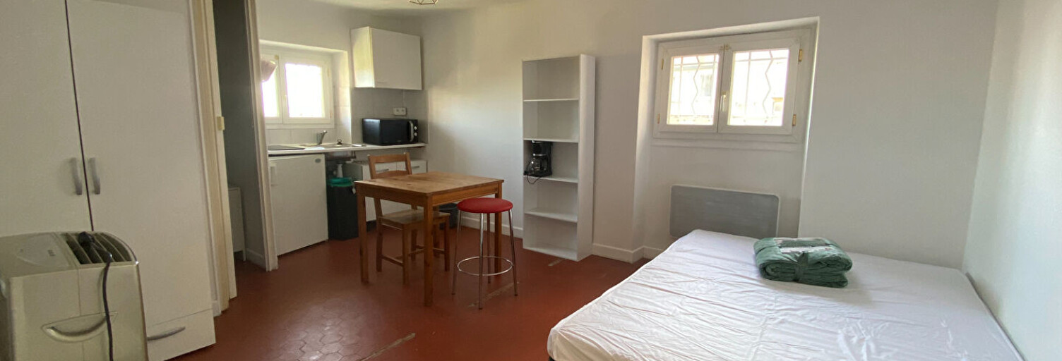 Appartement 1 Pièce 16 m² à louer à Marseille 8 (13008)