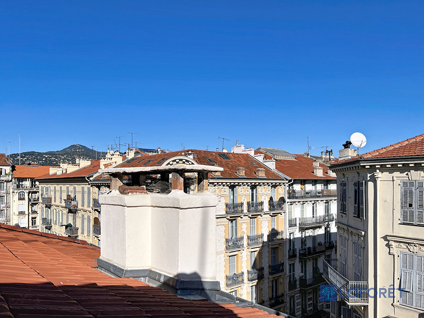 Photo Centre Ville - Studio au dernier étage rue Lamartine image 3/4