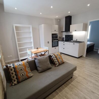 Appartement 2 pièces 530 €