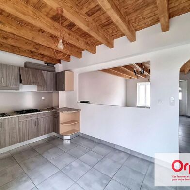 Maison 3 pièces 538 €