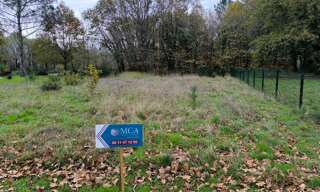 Terrain  1000 m² à vendre à Bedenac (17210)