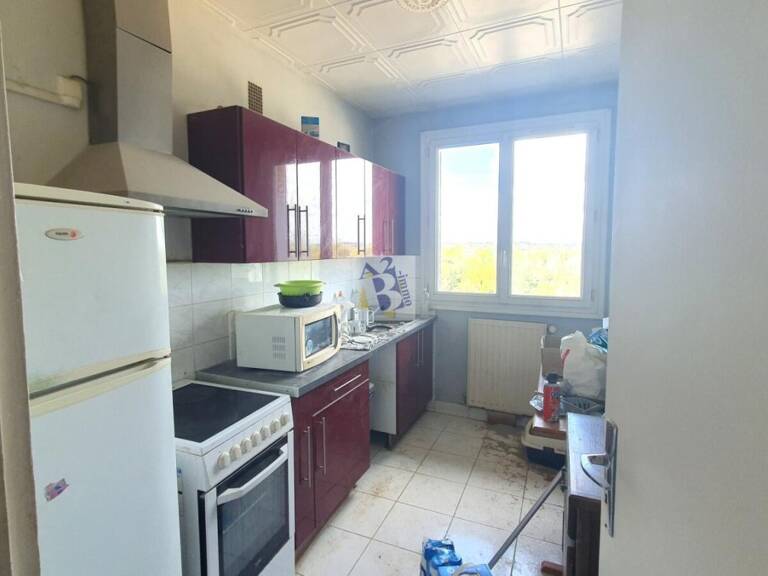 SOYAUX, Appt T3, Balcon — photo 1