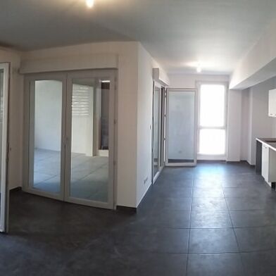 Appartement 2 pièces 943 €