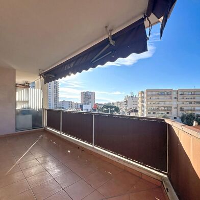 Appartement 3 pièces 1253 €