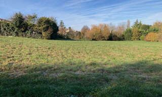 Terrain  734 m² à vendre à Bussac-sur-Charente (17100)