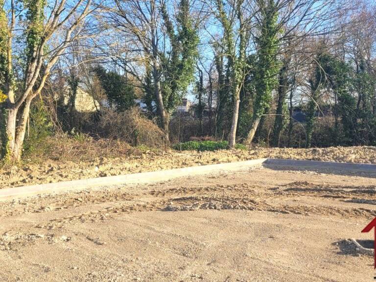 Terrain de 776 m2 à Soignolles en Brie — photo 1