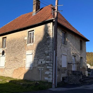 Maison 5 pièces 50000 €