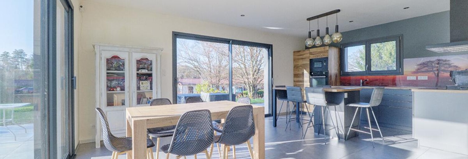 Maison 5 Pièces 108 m² à vendre à Beaucourt (90500)