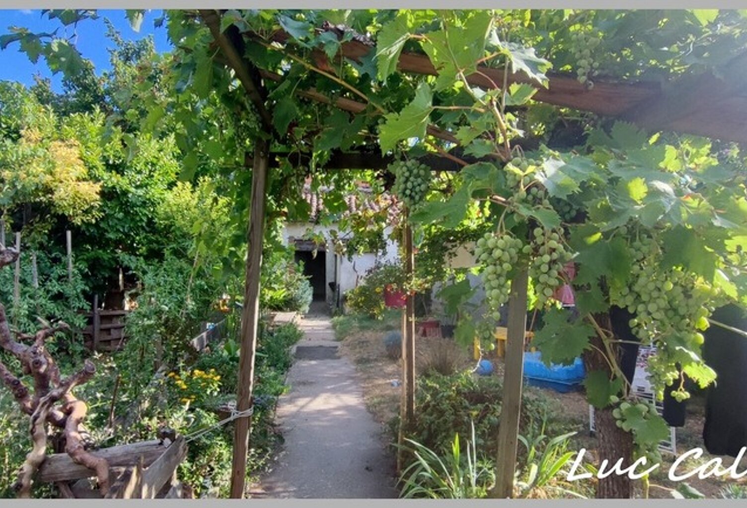 A saisir Saint Paul Cap de Joux - Immeuble de rapport 225K€ — photo 1