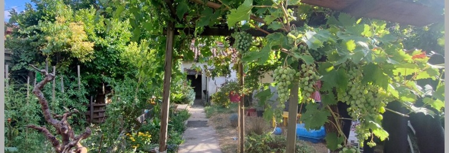 Immeuble  350 m² à vendre à Saint-Paul-Cap-de-Joux (81220)