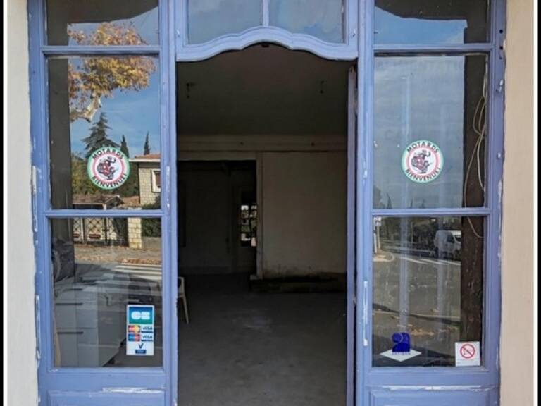 LOCAL/BUREAU COMMERCIAL A VENDRE A VOLONNE – 74 m² – Rez-de-chaussée — photo 1