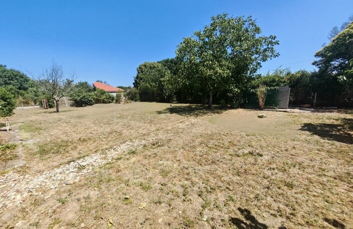 Terrain à vendre de 677m²  à MONTAIGUT SUR SAVE  (31) — photo 4