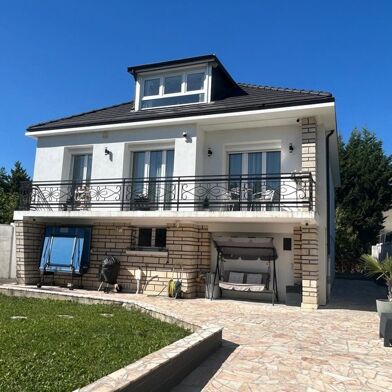 Maison 6 pièces 690000 €
