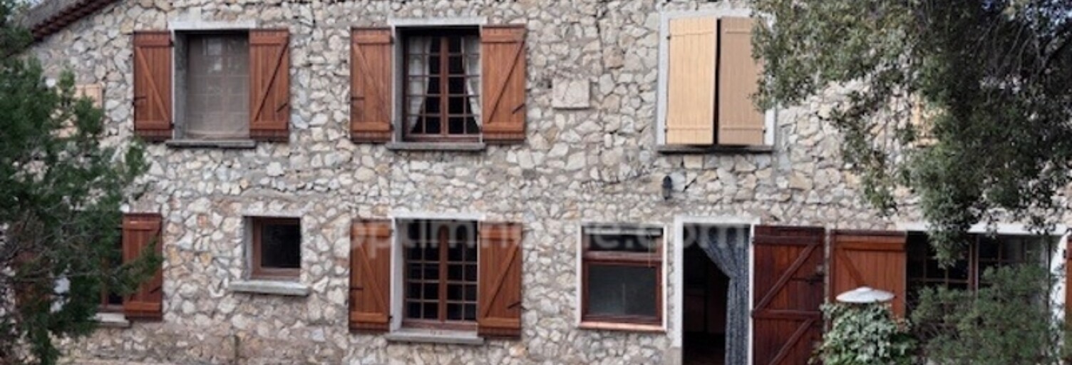 Maison 10 Pièces 200 m² à vendre à La Roquebrussanne (83136)