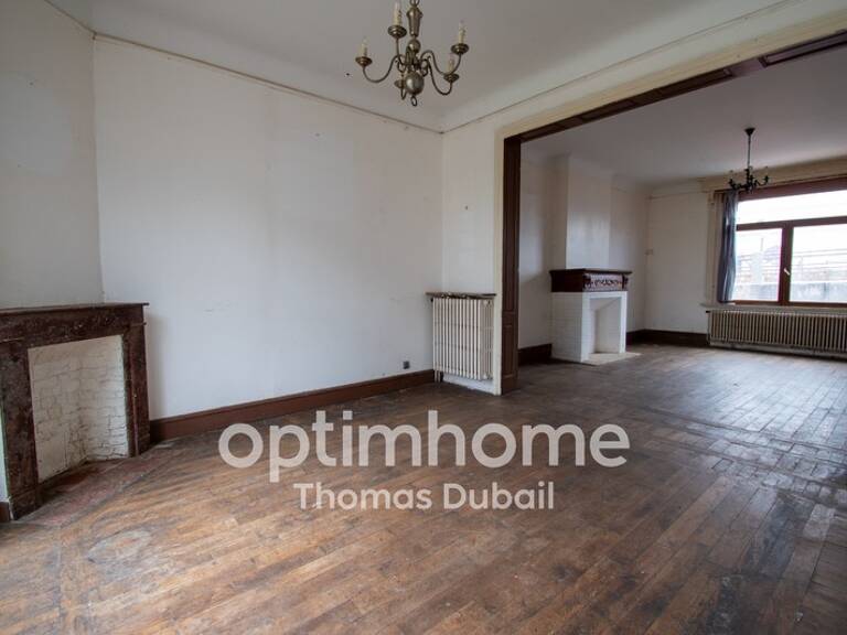 Maison mitoyenne à rénover avec gros potentiel — photo 1