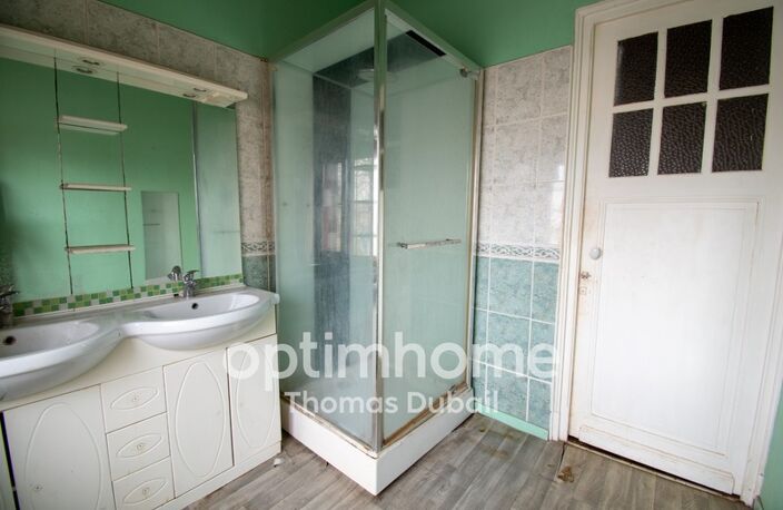 Maison mitoyenne à rénover avec gros potentiel — photo 3