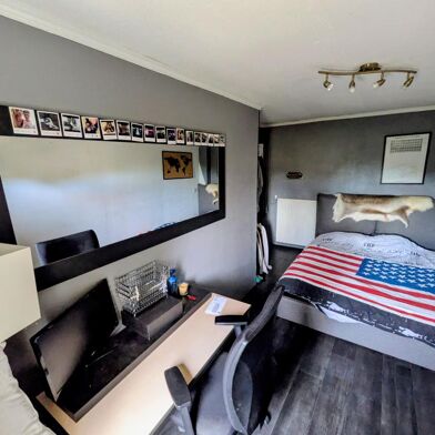 Appartement 8 pièces 355000 €