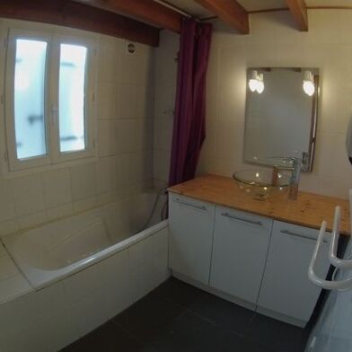 Maison 3 pièces 620 €