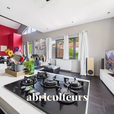 Appartement 6 pièces 525000 €