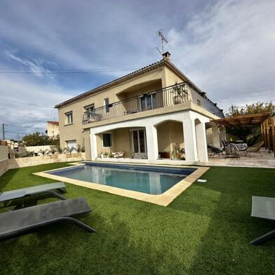 Maison 7 pièces 499000 €