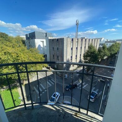 Appartement 6 pièces 452400 €