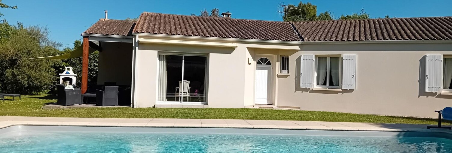 Maison 5 Pièces 124 m² à vendre à Saintes (17100)