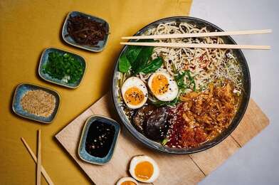 Commerce  139100 €