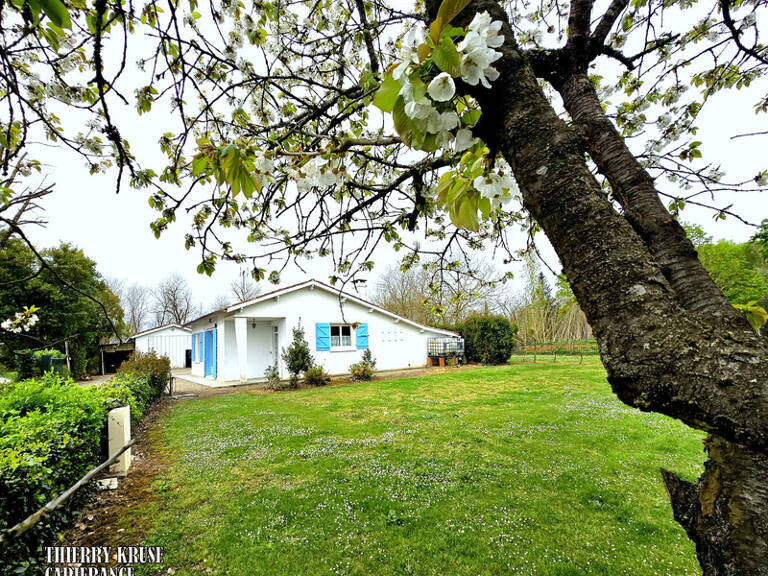 Maison quatre pièce, plain-pied, garages, sur magnifique parcelle de  plus 2600m² — photo 1