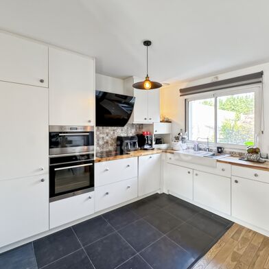 Maison 5 pièces 695000 €