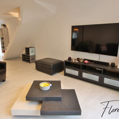 Maison 5 pièces 499900 €