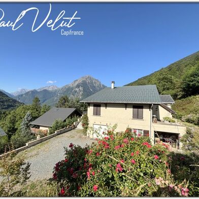 Maison 9 pièces 569000 €