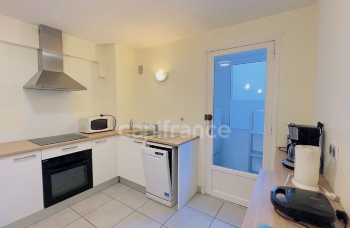 QUIMPER (29) – Appartement T4 meublé de 73 m² habitable avec loggia - Cave — photo 5