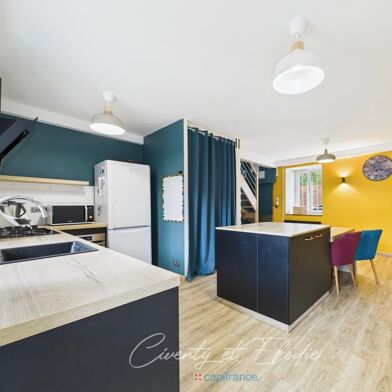 Maison 6 pièces 280000 €