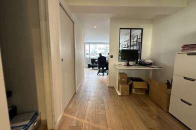 Bureau 8 pièces 425000 €