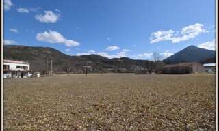 Terrain  1550 m² à vendre à Castellane (04120)