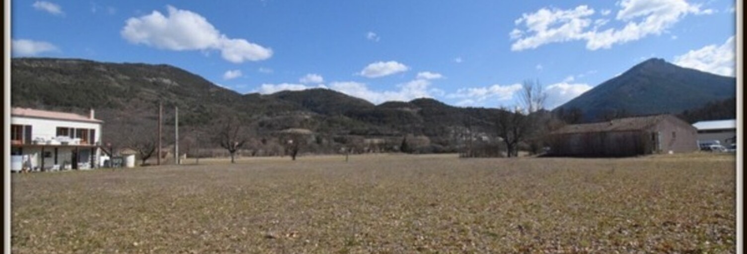 Terrain  1550 m² à vendre à Castellane (04120)