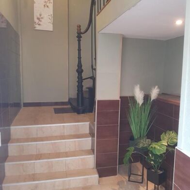 Appartement 3 pièces 550 €