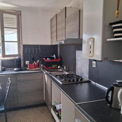 Appartement 1 pièces 300 €