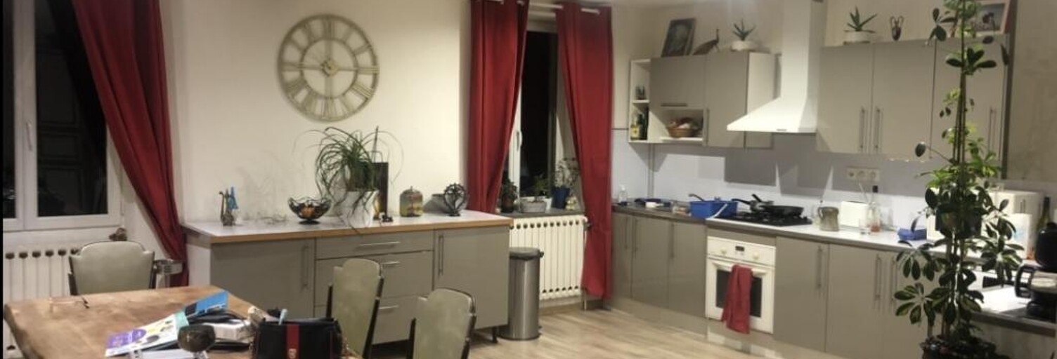 Appartement 5 Pièces 120 m² à louer à Quincié-en-Beaujolais (69430)